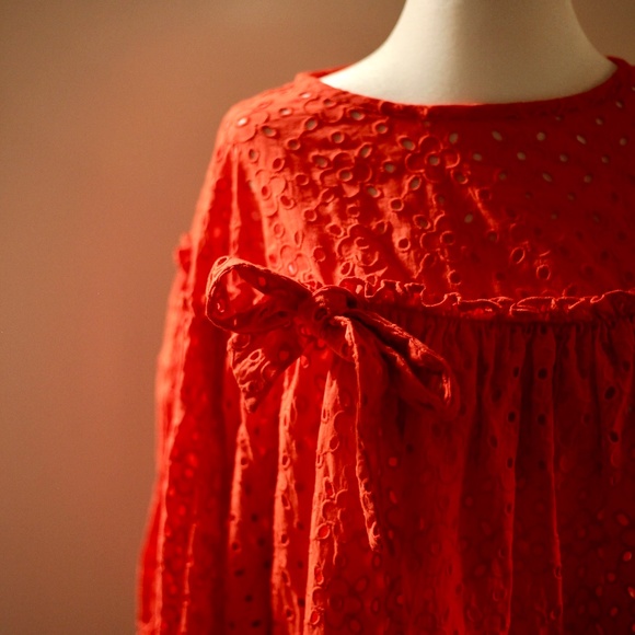 Unlogical Poem Embroidered Blouse - Picture 2 of 10